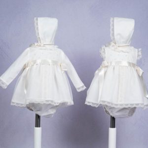 Jesusito cristal bordado con capota