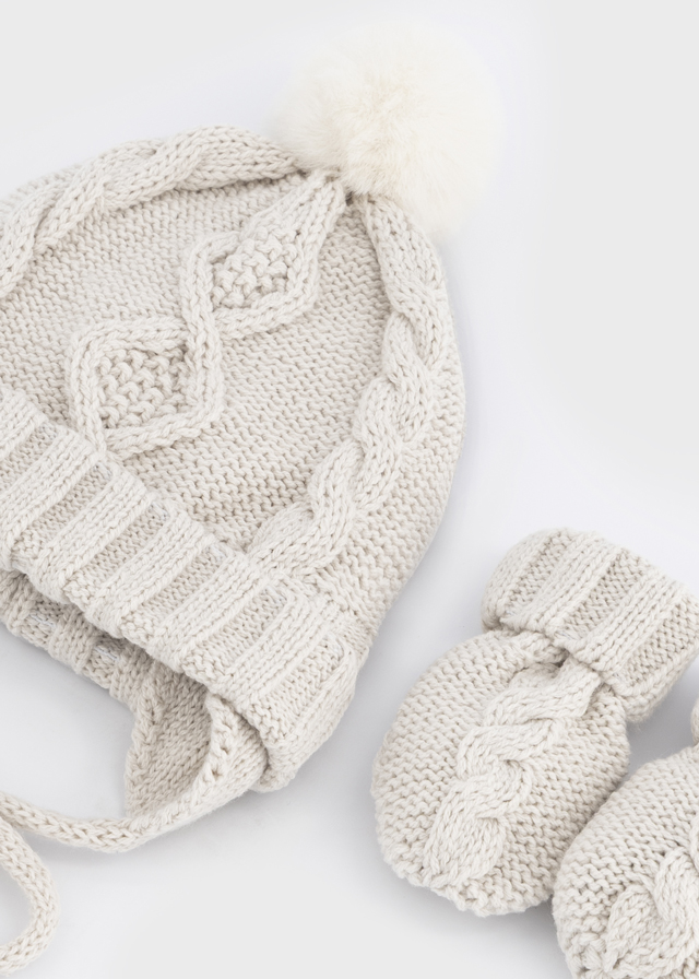 Conjunto Tricot Gorro y Manoplas - Imagen 2